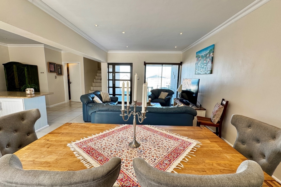 3 Bedroom Property for Sale in Yzerfontein Western Cape